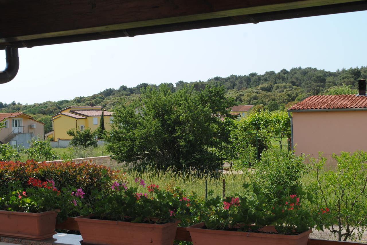Holiday Home Ana Pula Exterior foto